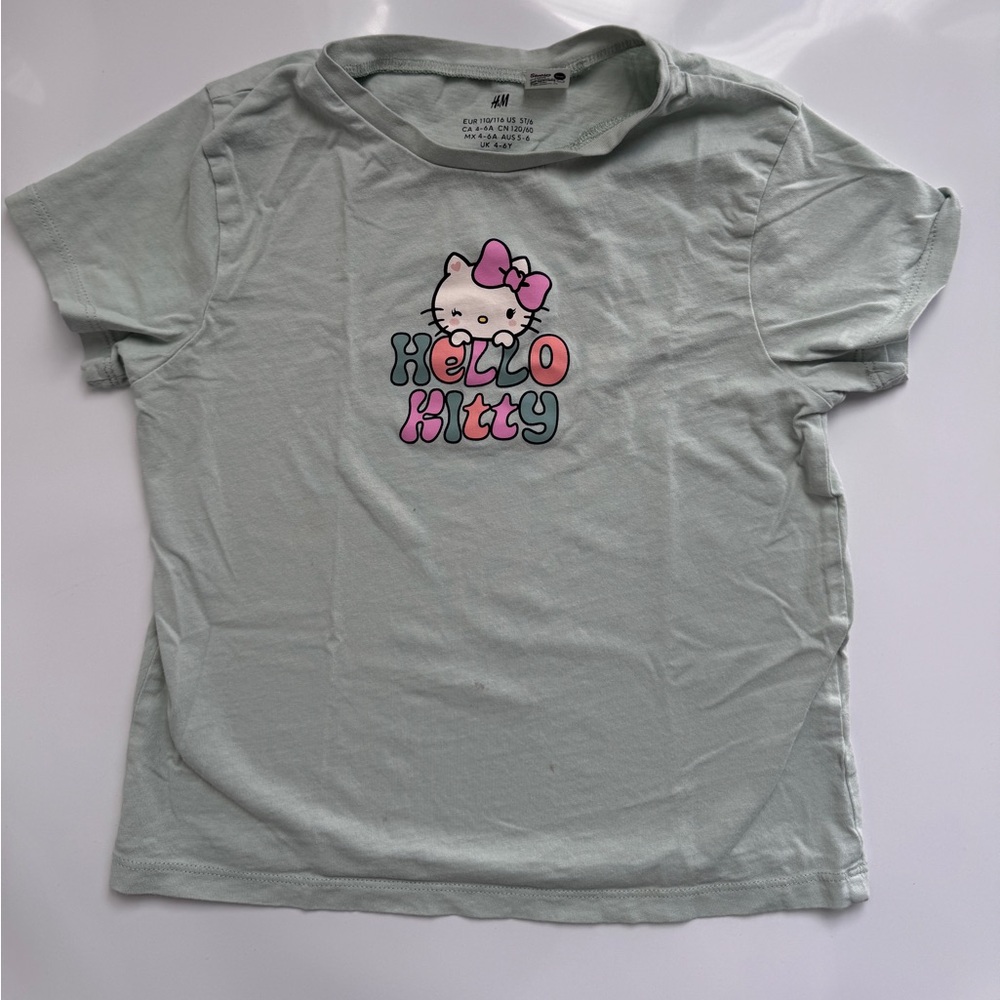 H&M 5T (4-6 Years) Hello Kitty Kids T-Shirt - Light Green (Girls)